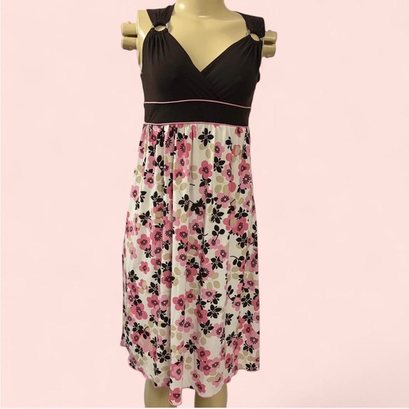 Speechless Dark Brown Apparel - Picture 6 of 13